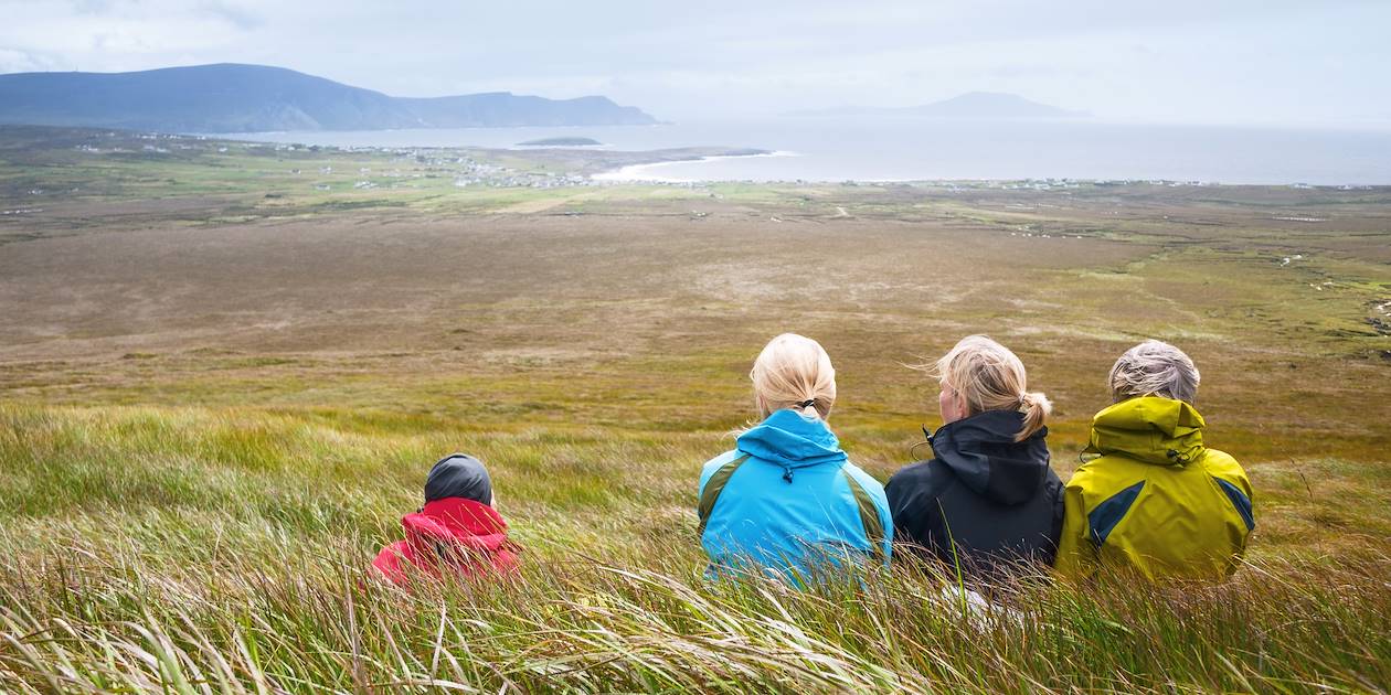 Famille sur l'ile d'Achill - Comté de Mayo -  Irlande