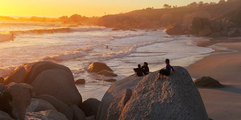 Plage dans le quartier de Camps Bay - Le Cap - Afrique du sud