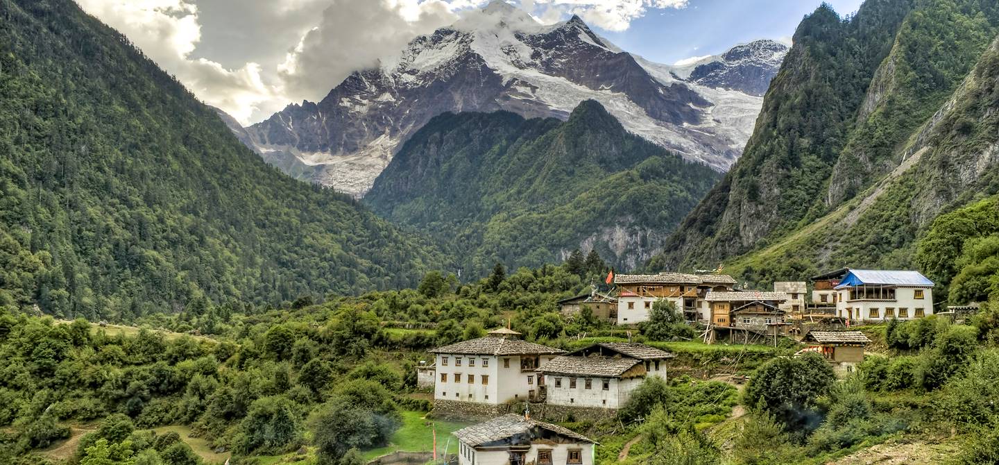Yubeng, village traditionnel dans les montagnes du Yunnan - Chine