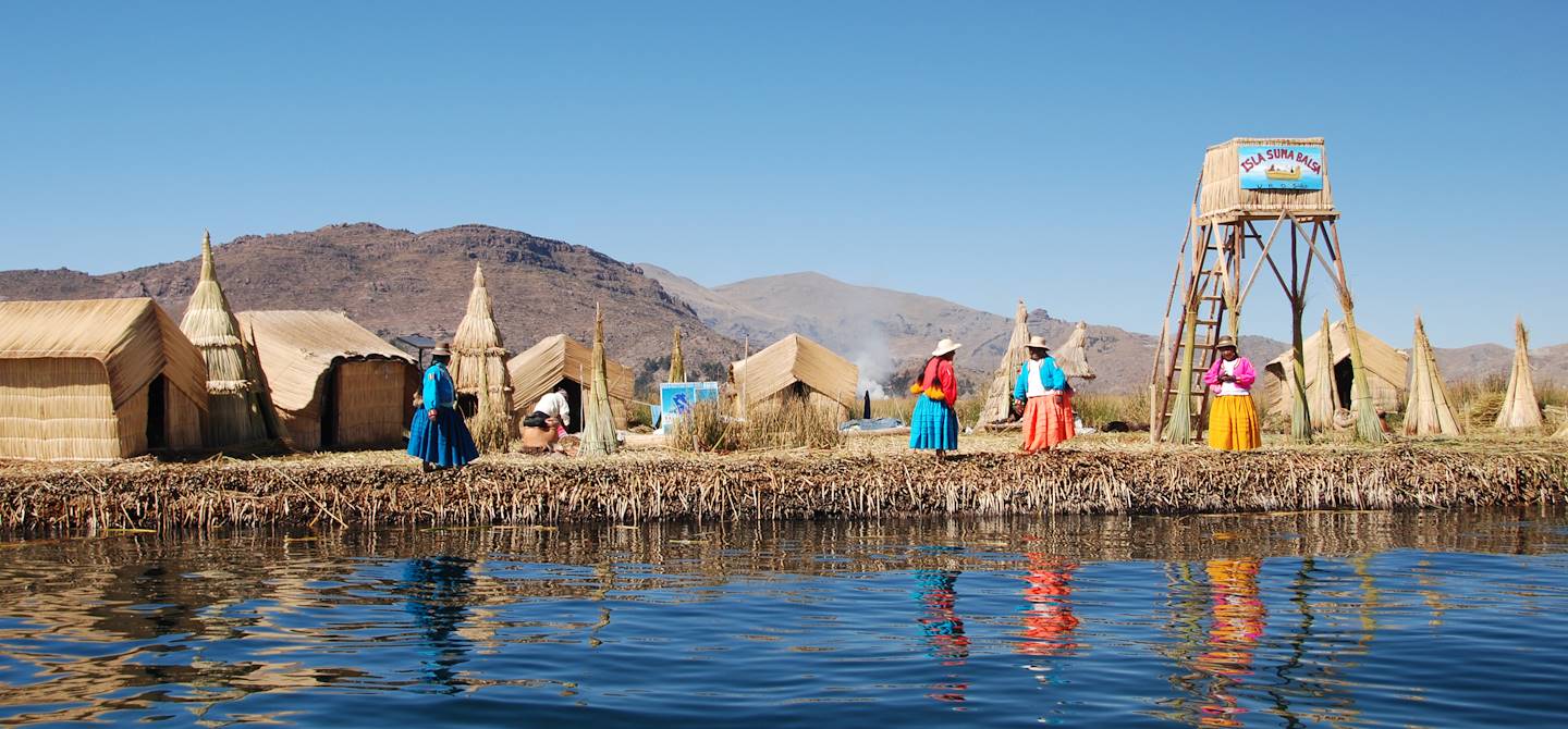 Iles Uros - Lac Titicaca - Pérou