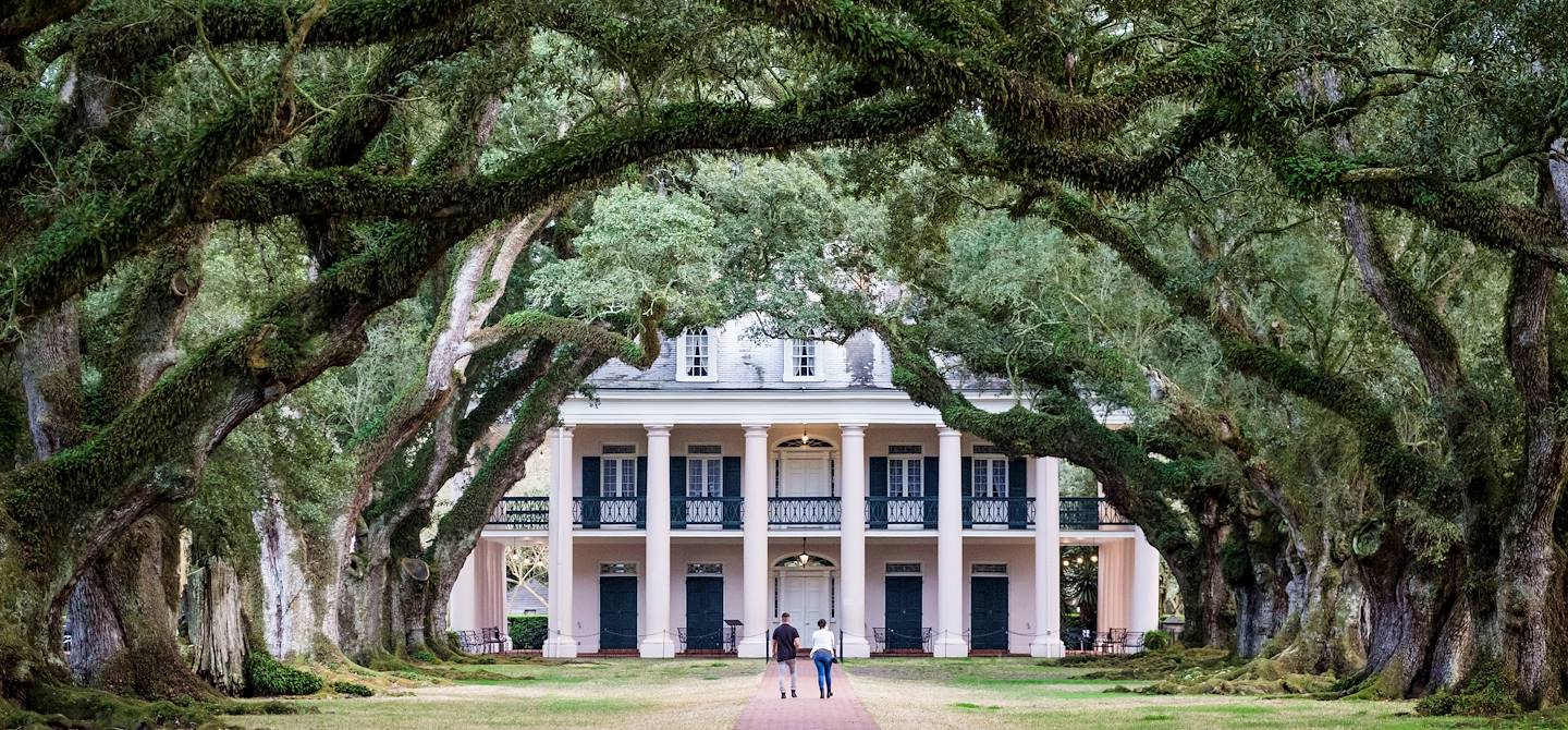 Sur la route des Plantations : la demeure Oak Alley Plantation - Louisiane - Etats Unis