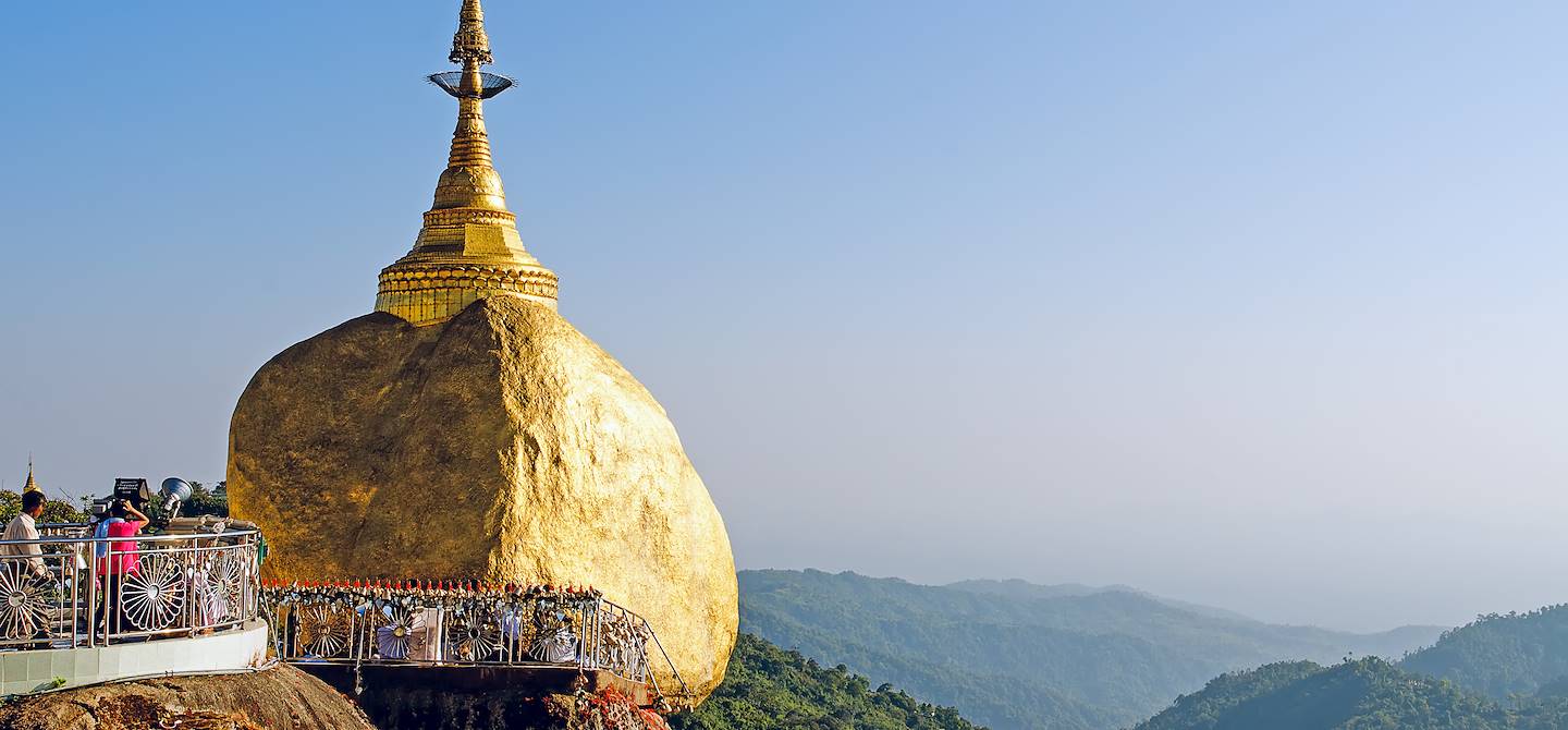 La pagode Kyaiktiya le rocher d'or - Rangoon - Birmanie