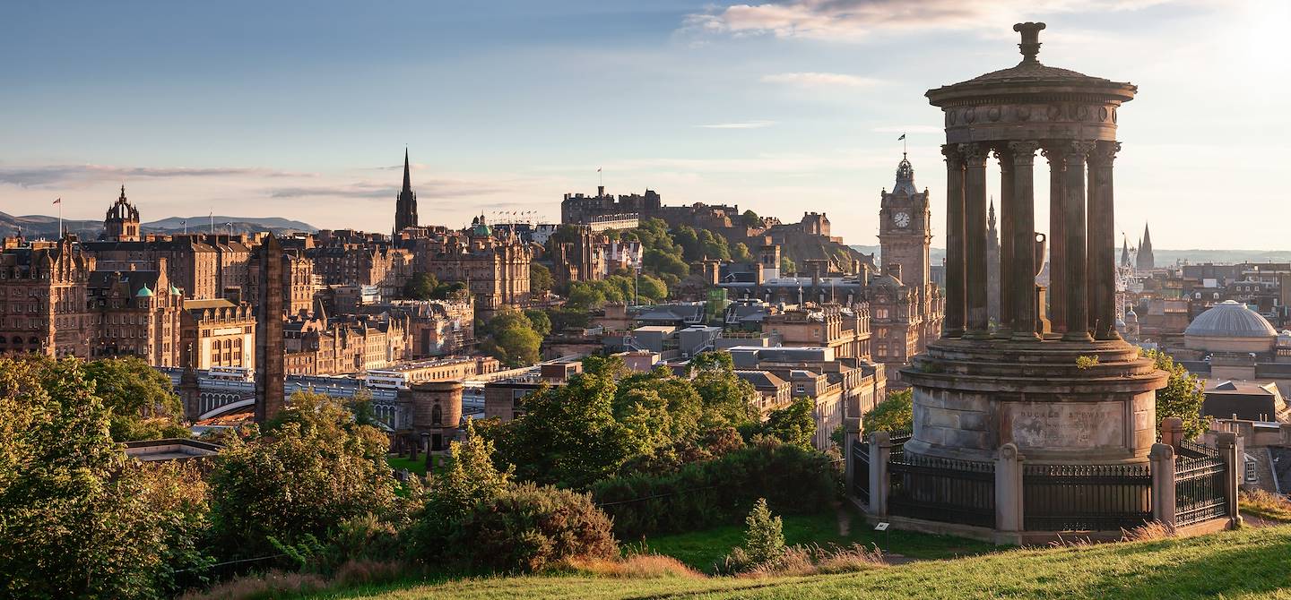 Panorama sur Edimbourg depuis la colline de Calton - Ecosse - Royaume-Uni