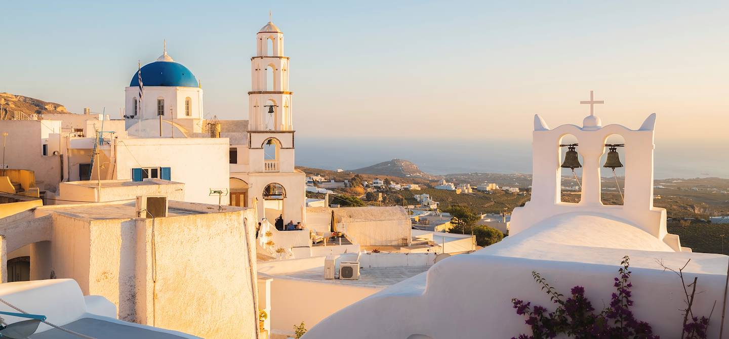 Village de Pyrgos - Santorin - Cyclades - Grèce