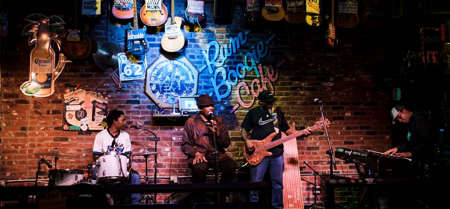 Concert de rock dans un club de Memphis - Tennessee - Etats Unis