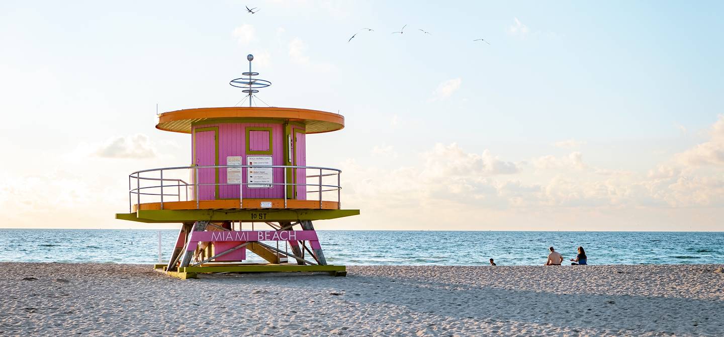 Cabane de sauveteurs sur la plage - Miami - Floride - Etats-Unis