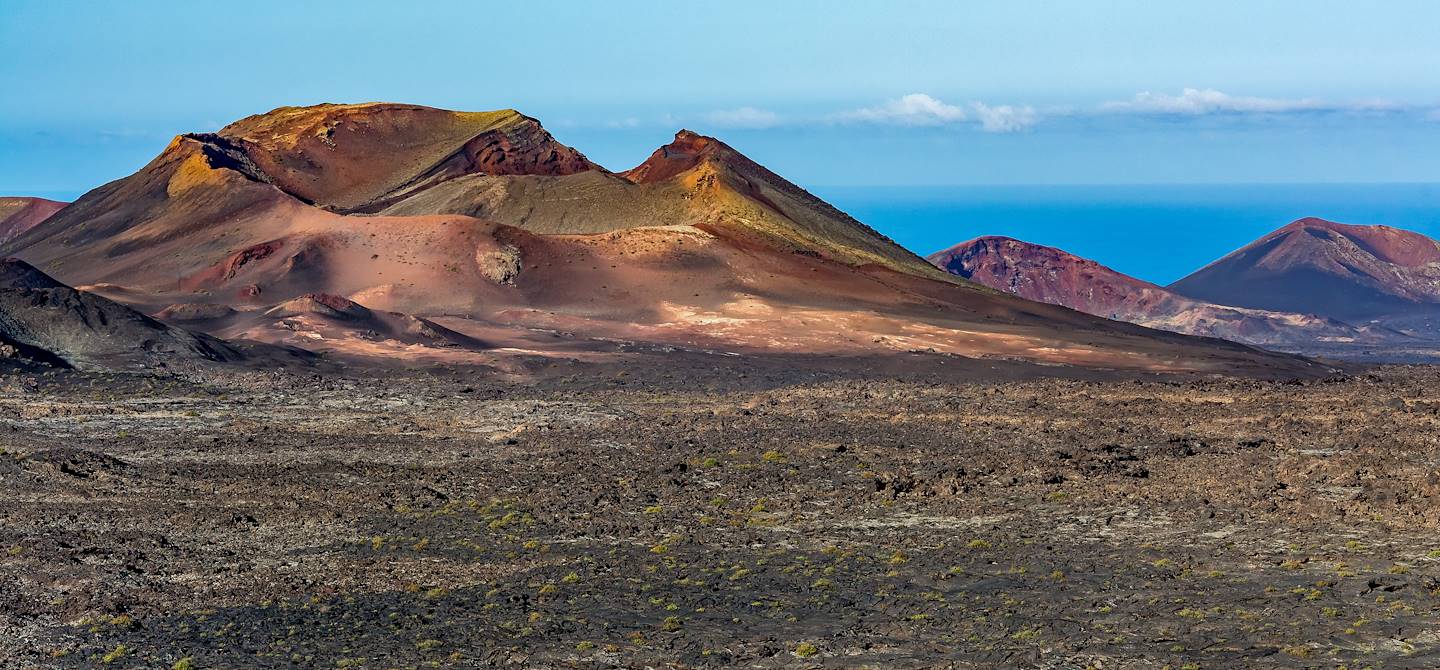 Volcan dans le Parc National de Timanfaya - Ile de Lanzarote - Iles Canaries