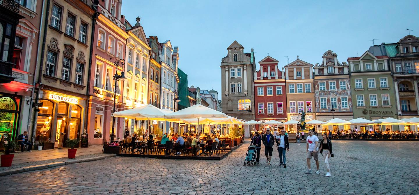 Place du Vieux Marché, le soir - Poznan - Pologne