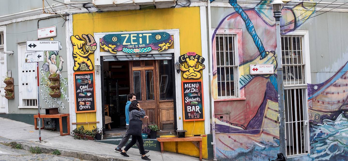Coffee shop dans le quartier de Cerro Alegre - Valparaiso - Chili