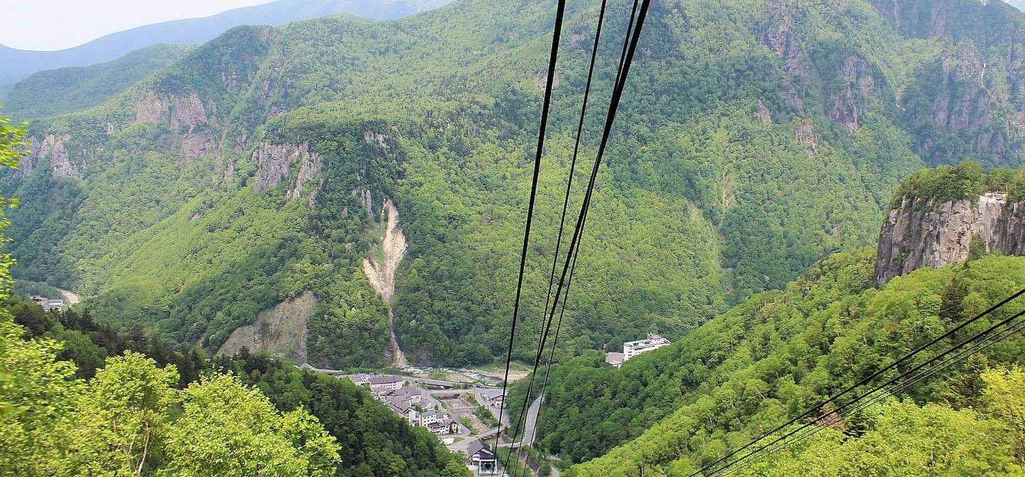Vue sur le parc national de Daisetsuzan depuis le Mont Kurodake - Sounkyo Onsen - Hokkaido - Japon