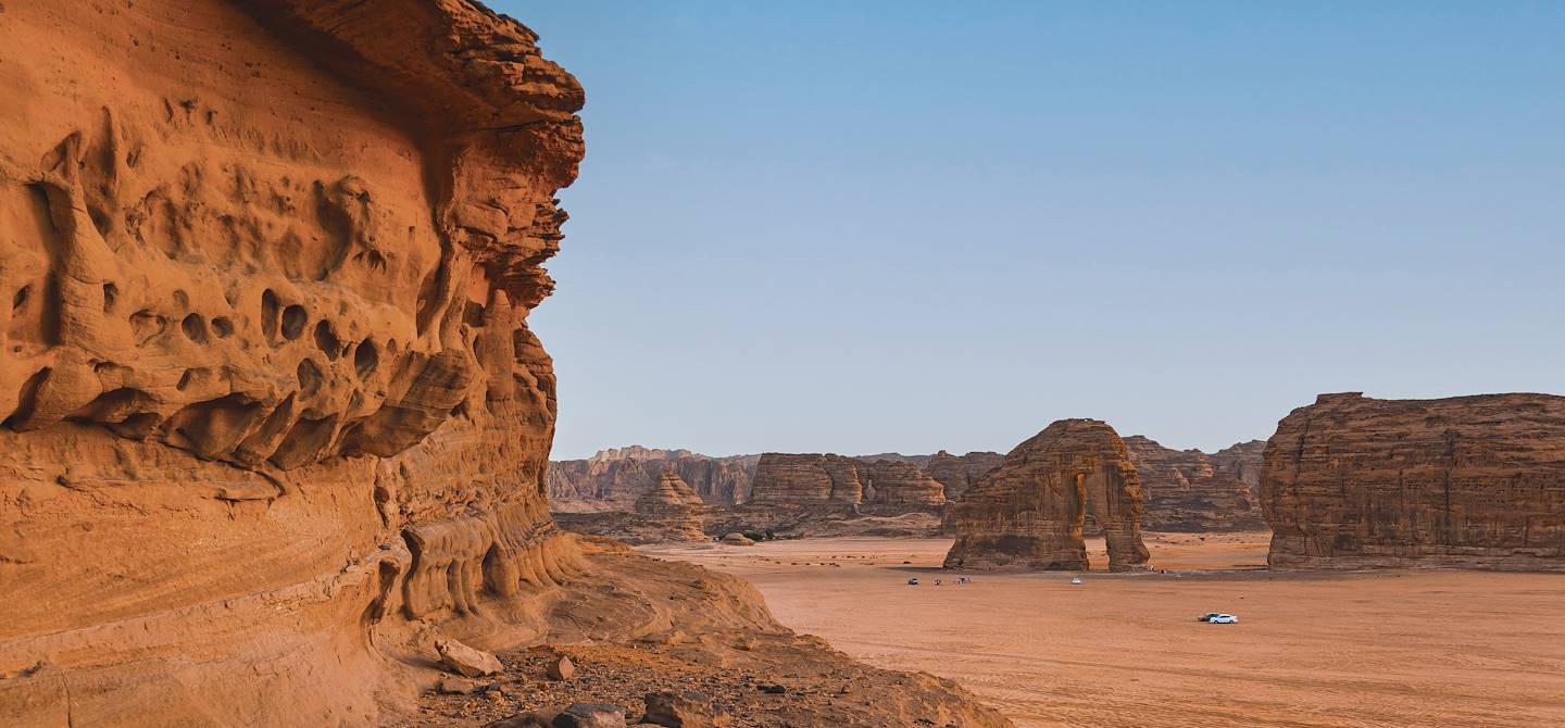 Randonnée dans la vallée désertique - Al Ula - Arabie Saoudite 