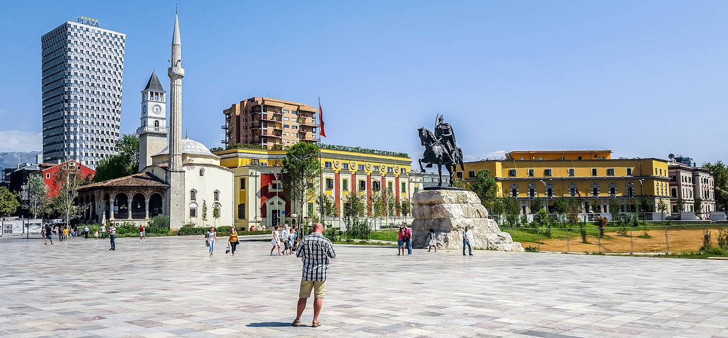 Place de Skanderberg - Tirana - Albanie