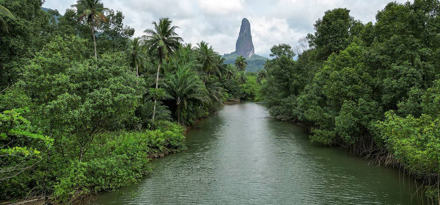 Pico Cao Grande - Sao Tomé-et-Principe