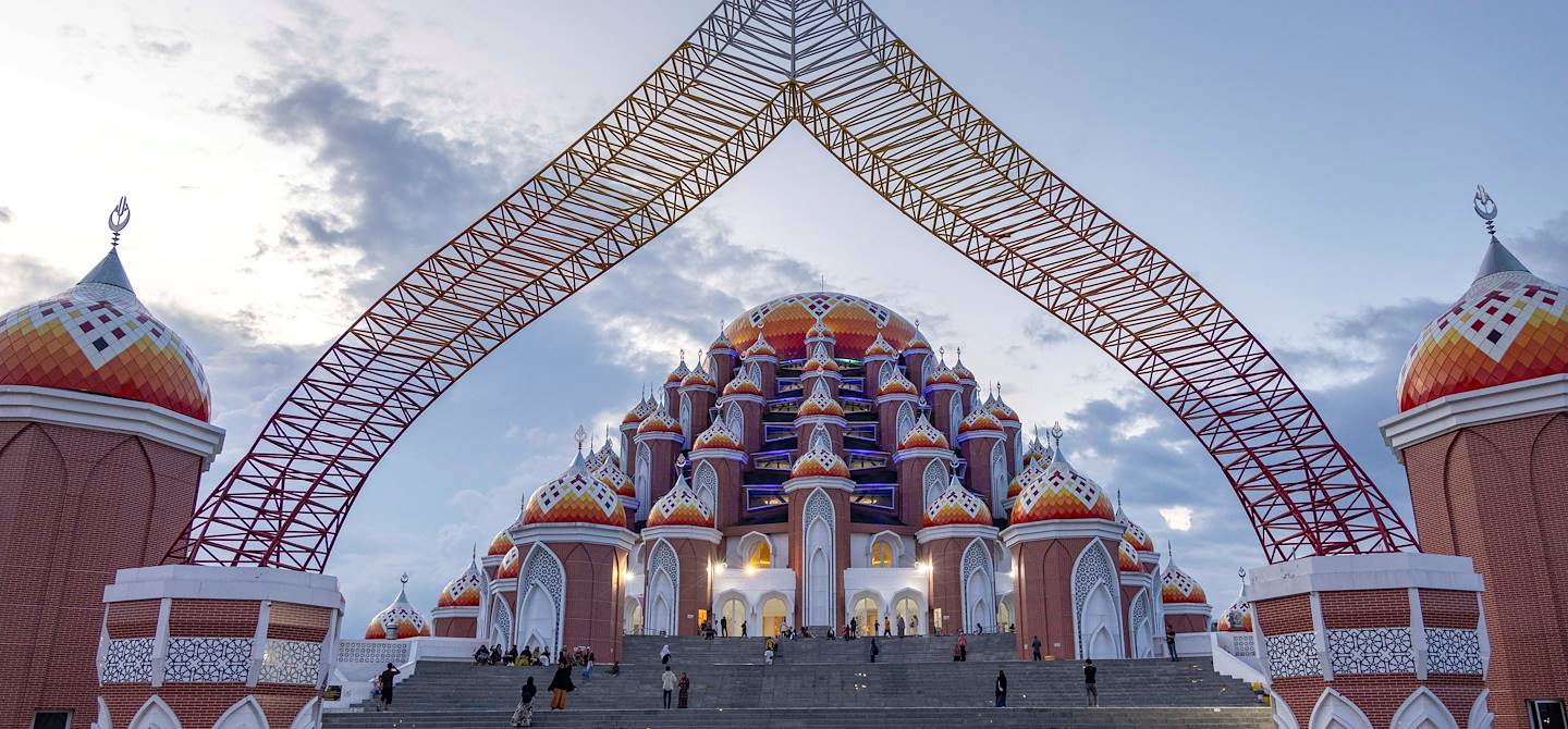 Mosquée Asmaul Husna, la mosquée aux 99 domes -Makassar - Sulawesi - Indonésie