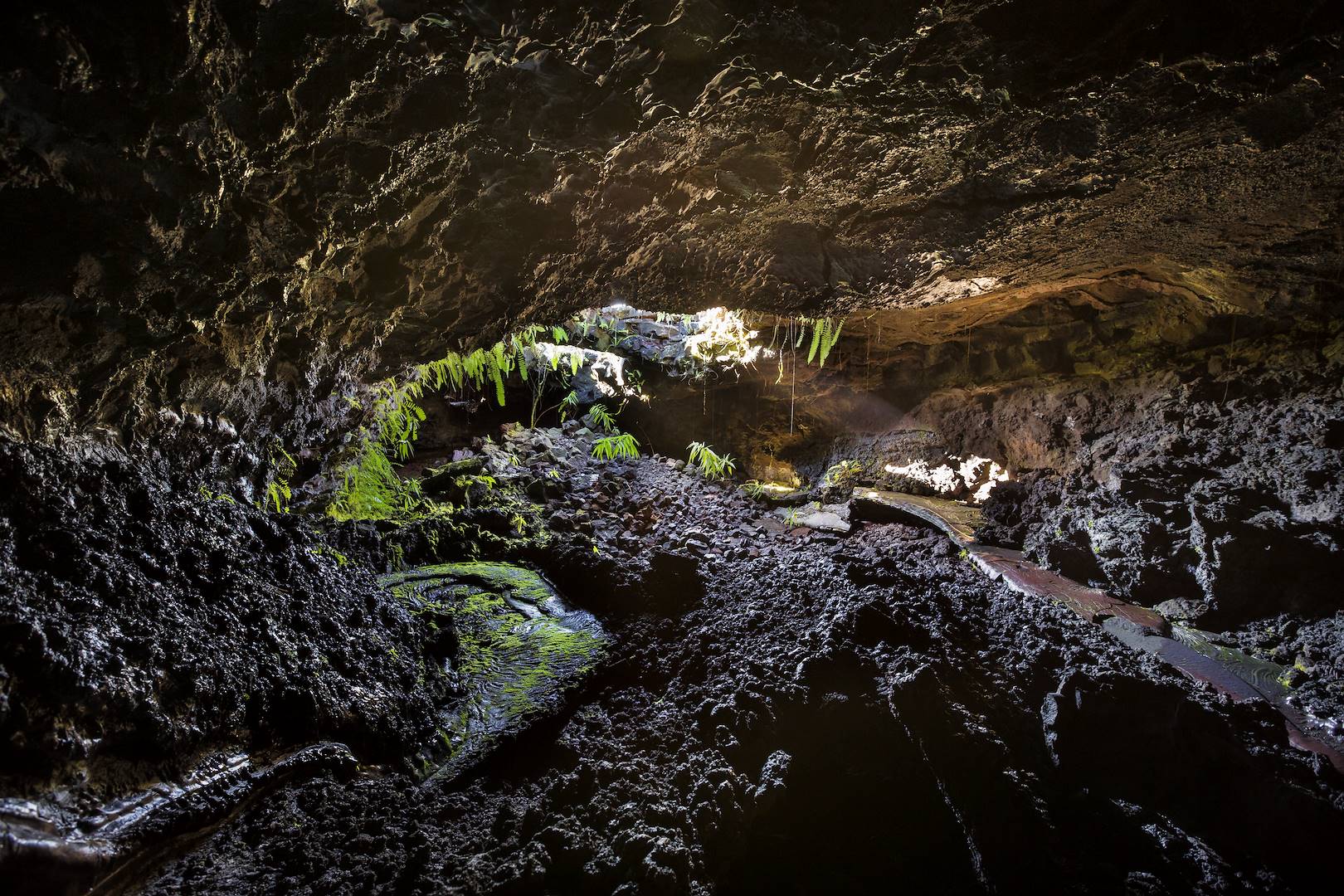 Tunnel de lave du Piton de la Fournaise - St Rose - La Réunion