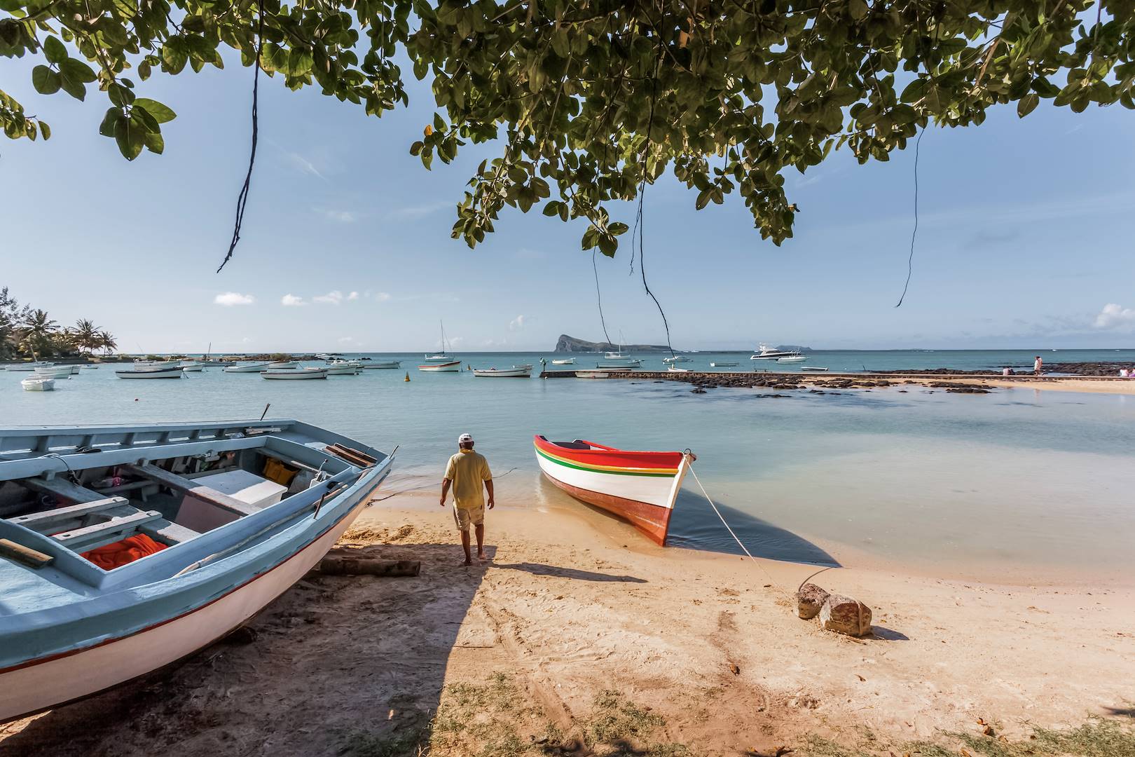 Scène de vie sur une plage du Cap Malheureux - Île Maurice