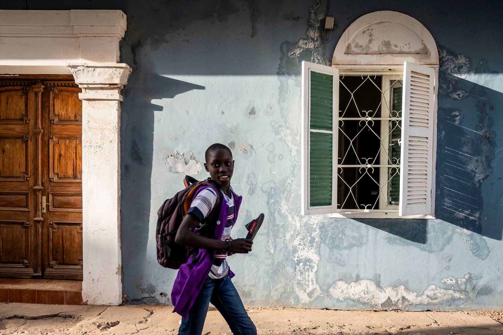 Scène de vie dans le centre historique de Saint Louis - Sénégal