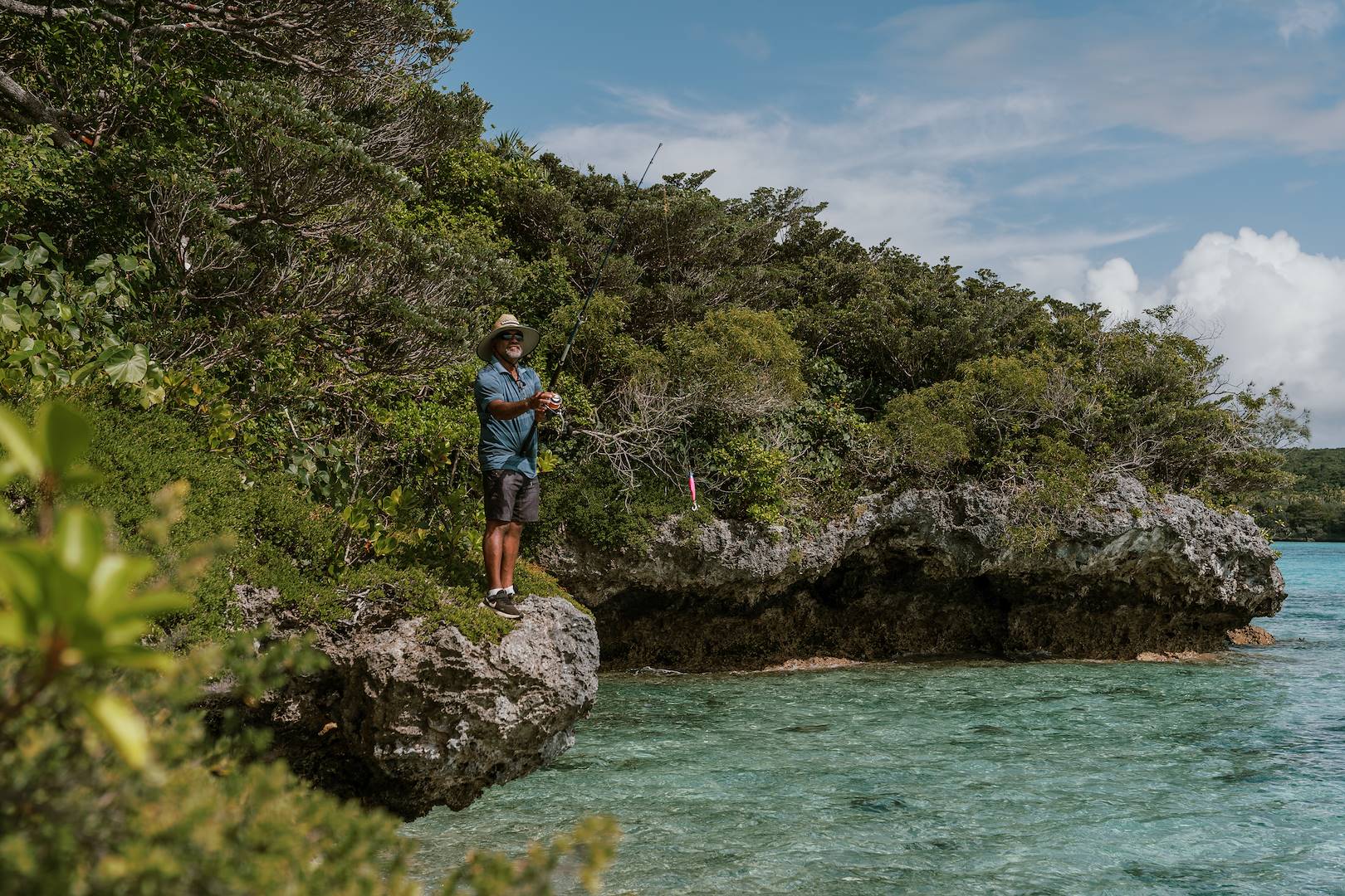 Pêcheur à Lifou - Nouvelle Calédonie