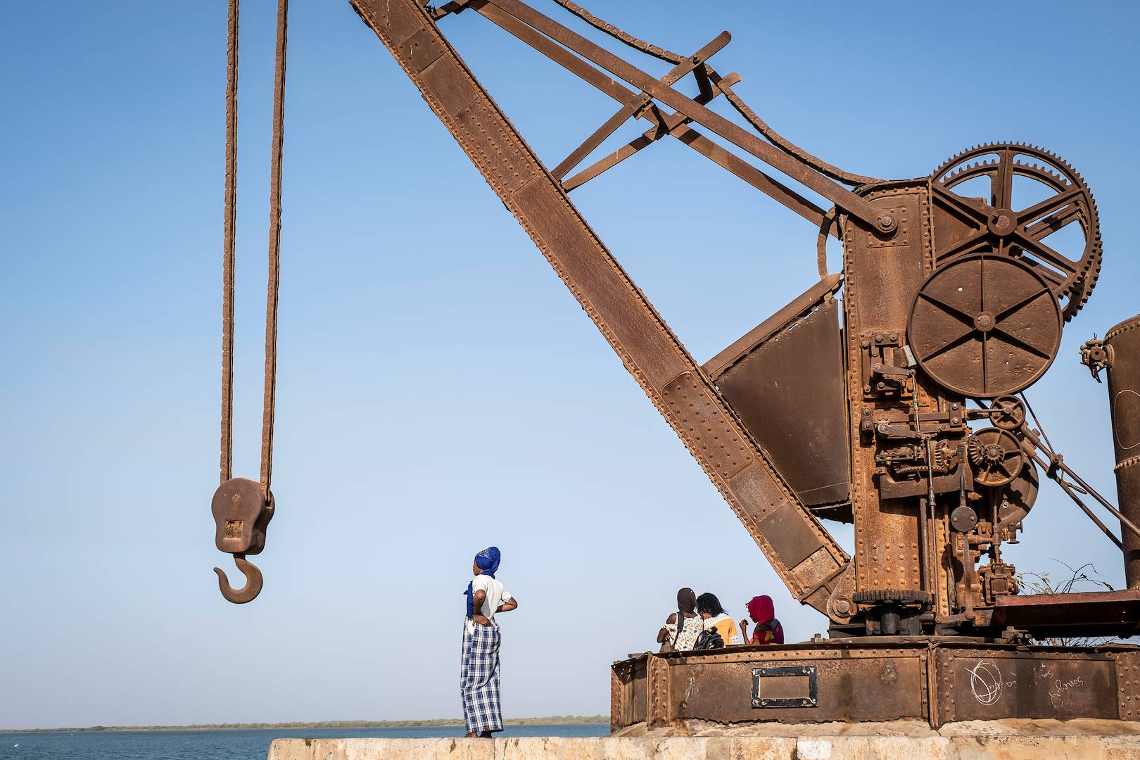 Scène de vie près de l'océan - Saint Louis - Sénégal