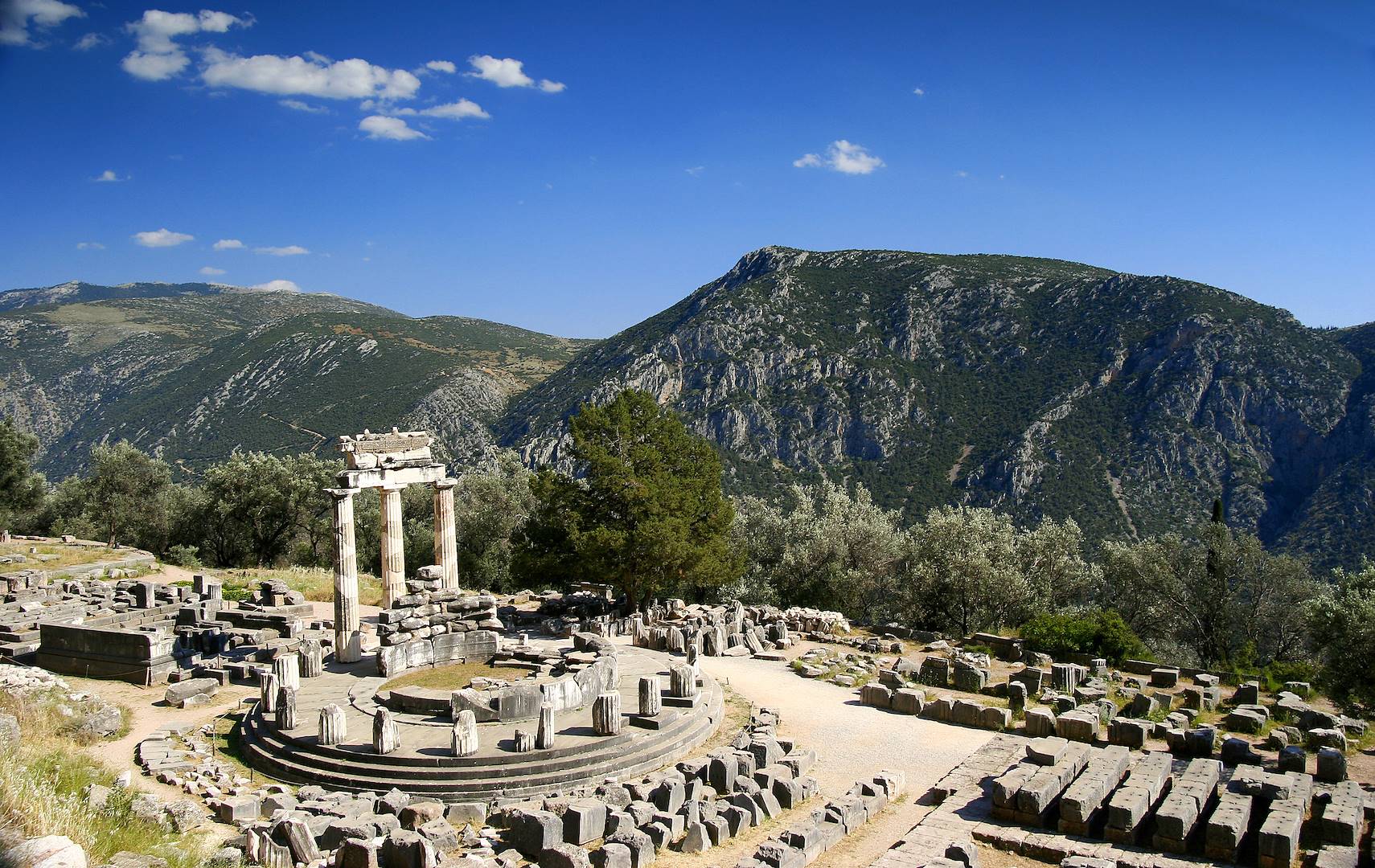 Tholos - Sanctuaire de Delphes - Grèce
