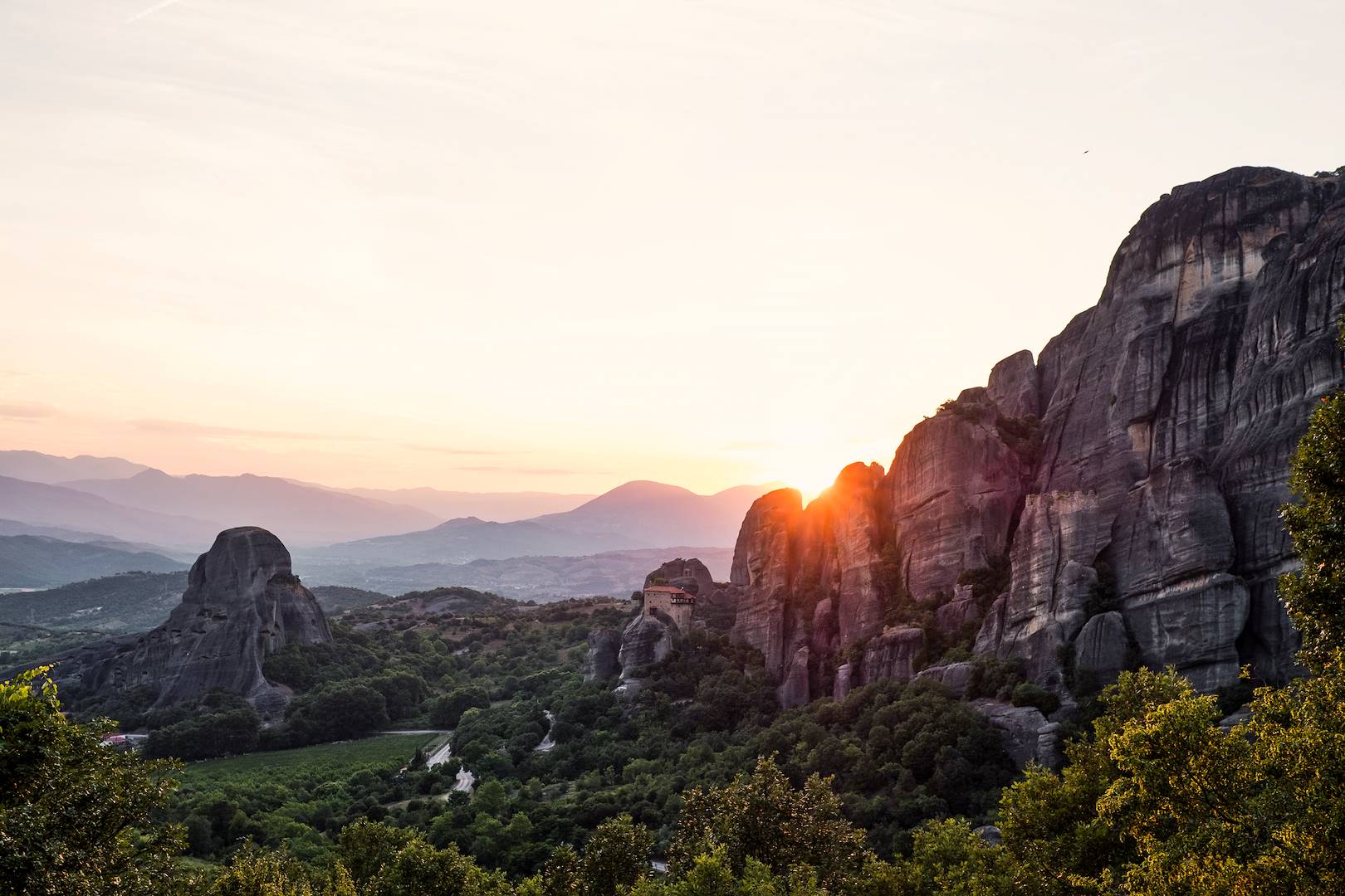Coucher de soleil sur les Météores - Kalambaka - Thessalonique - Grèce
