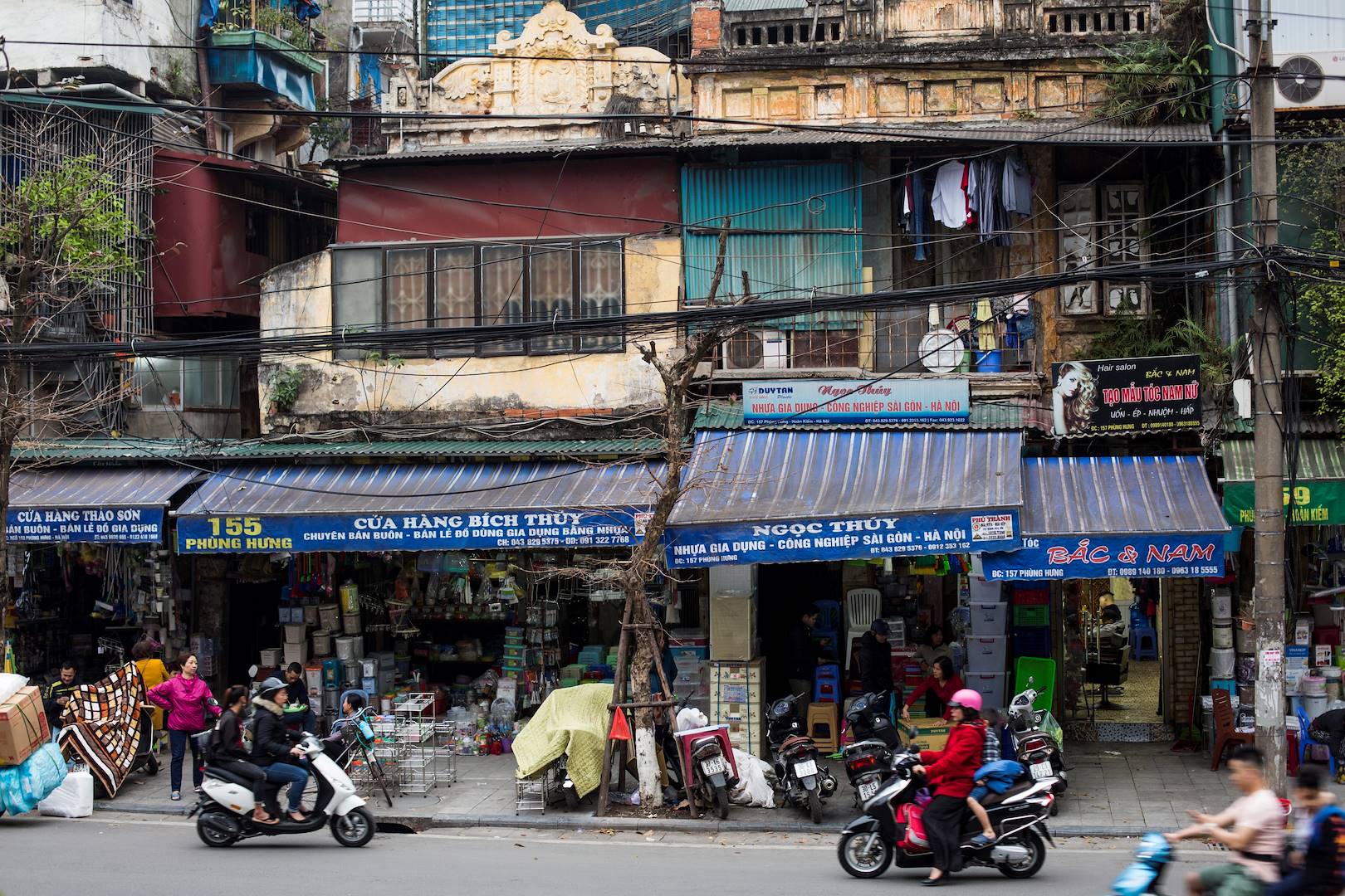 Dans le centre-ville animé de Hanoï - Hanoï - Vietnam