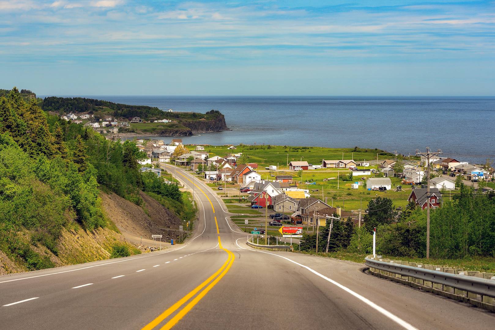 Village sur les côtes du Fleuve Saint-Laurent - Québec - Canada