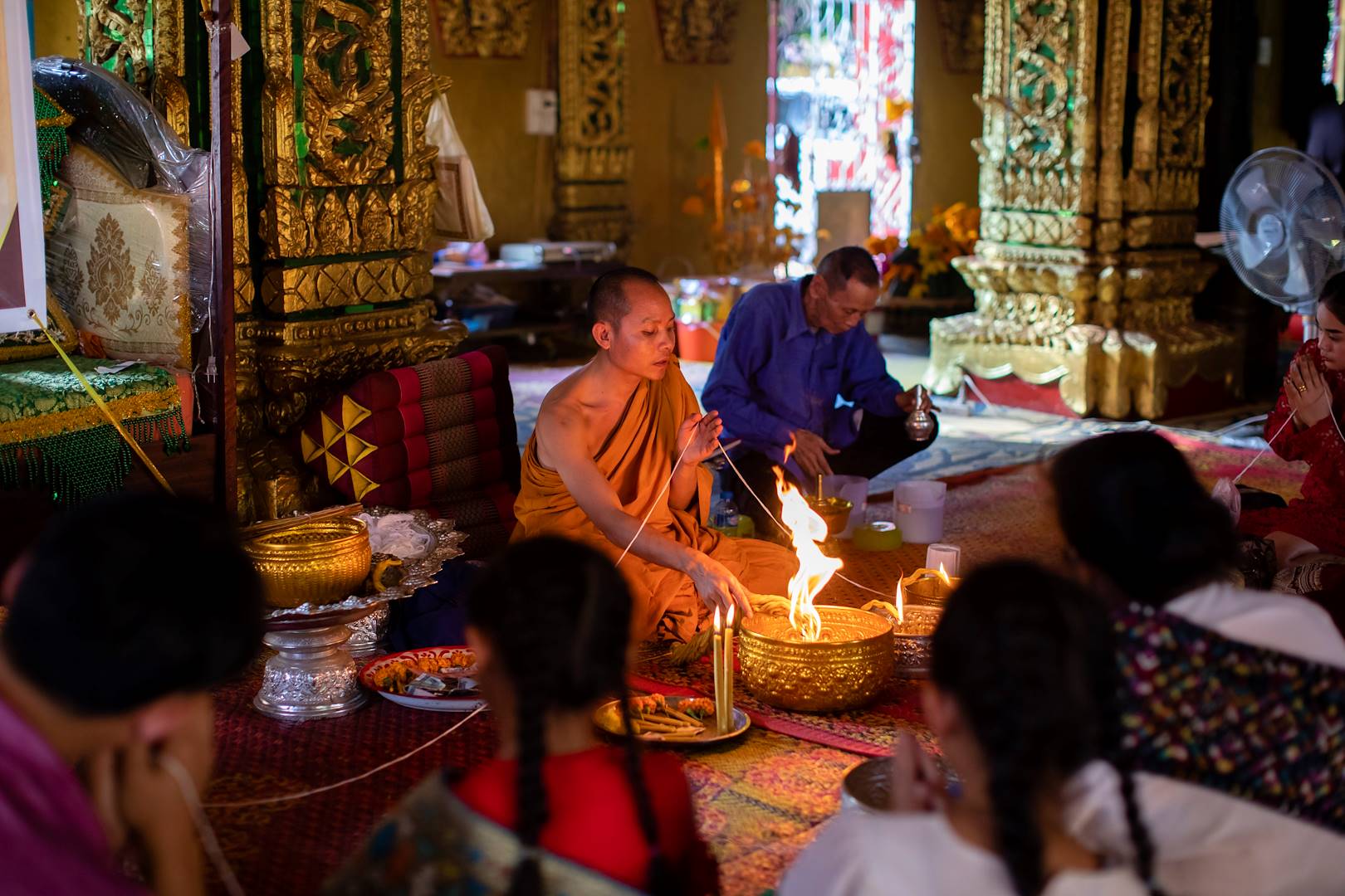 Cérémonie bouddhiste du baci dans un temple de Luang Prabang - Laos