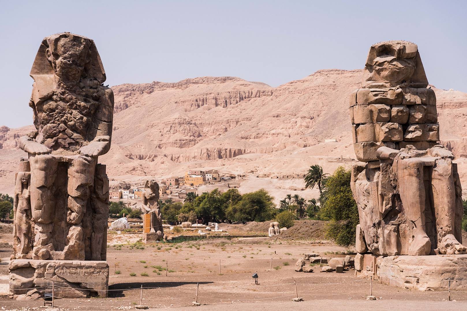 Les colosses de Memnon - Louxor - Égypte