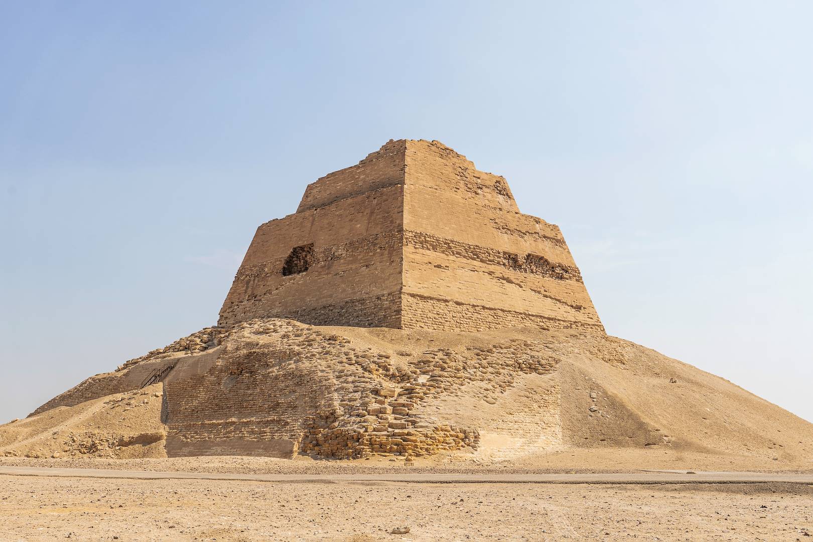 Pyramide de Meïdoum - Désert de Fayoum - Egypte