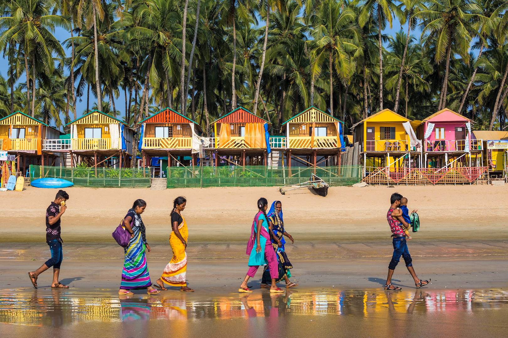 Famille sur la plage de Palolem - Goa - Inde