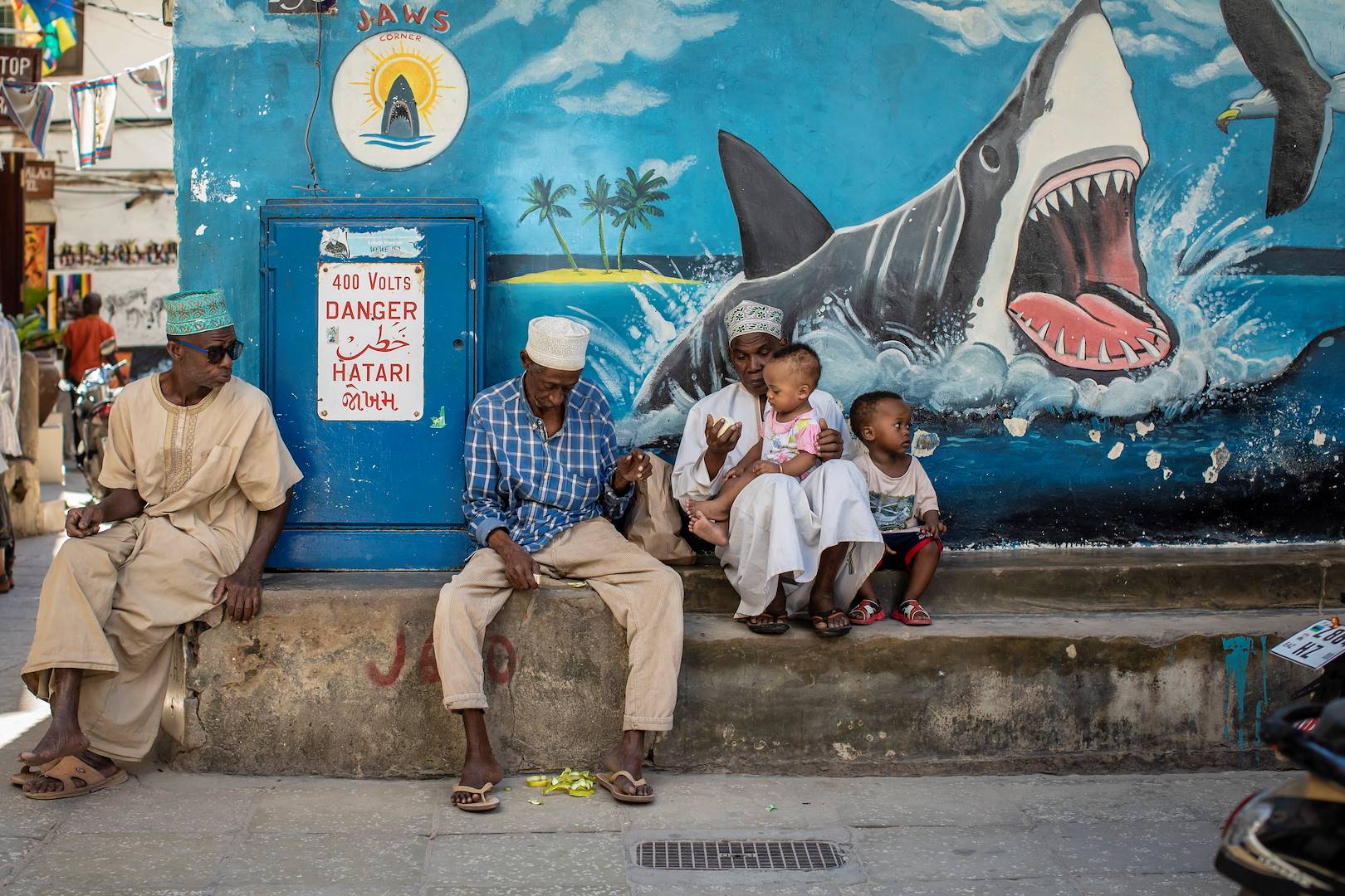 Street art dans une rue de la ville - Stone Town - Zanzibar Vieille Ville - Tanzanie