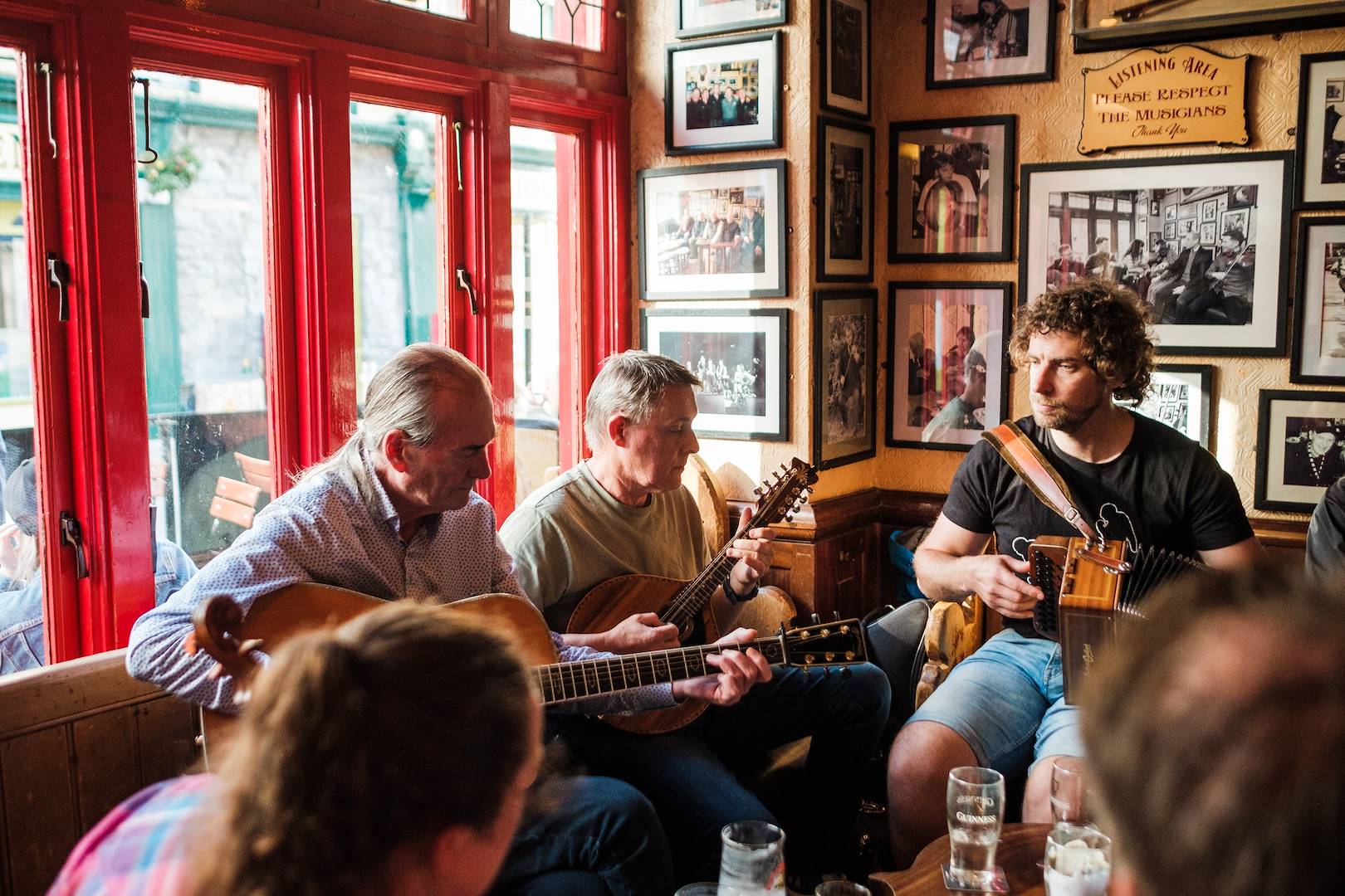 Musique irlandaise au pub Tig Coili - Galway - Irlande