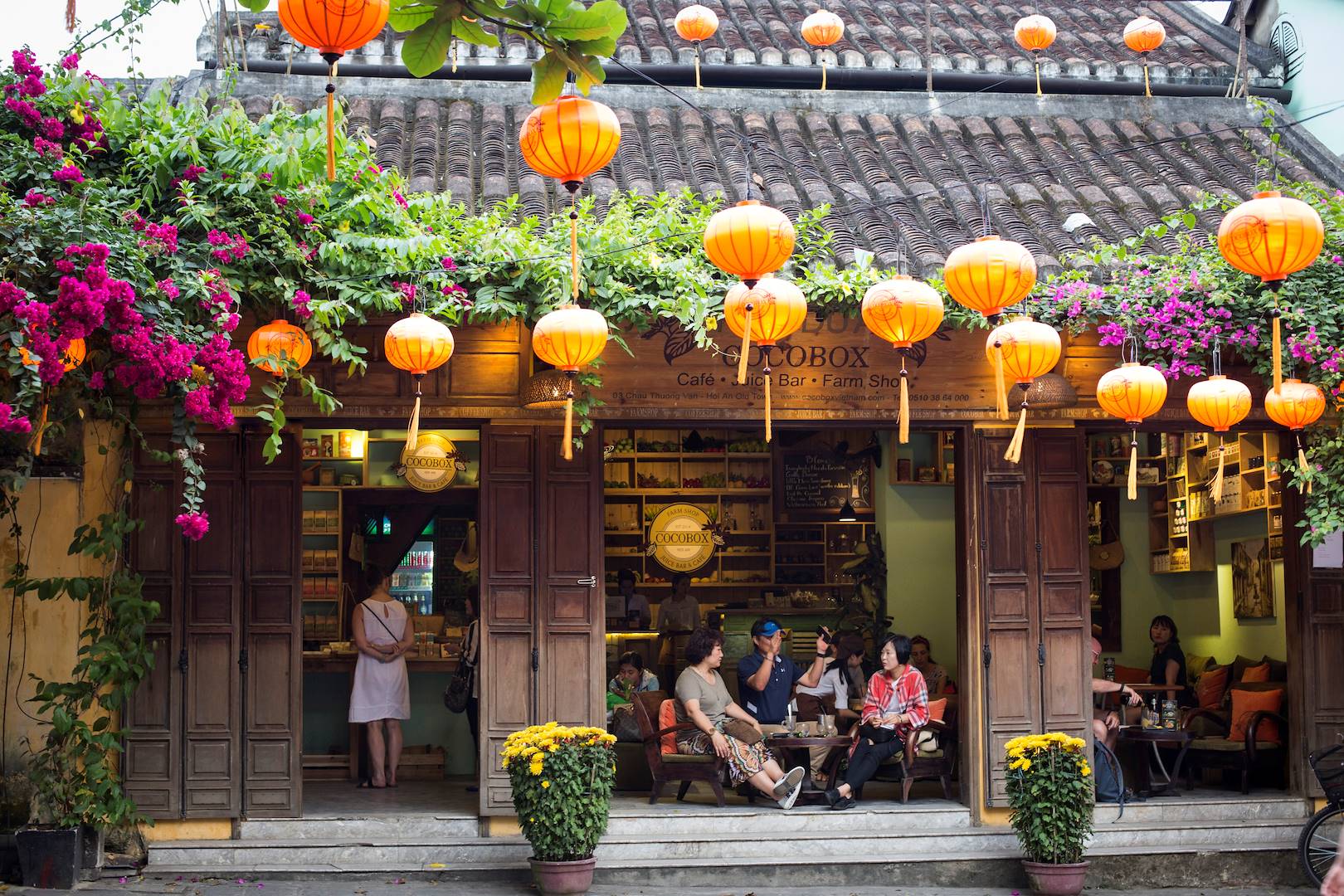 Bar branché dans le centre historique de Hoi An - Vietnam