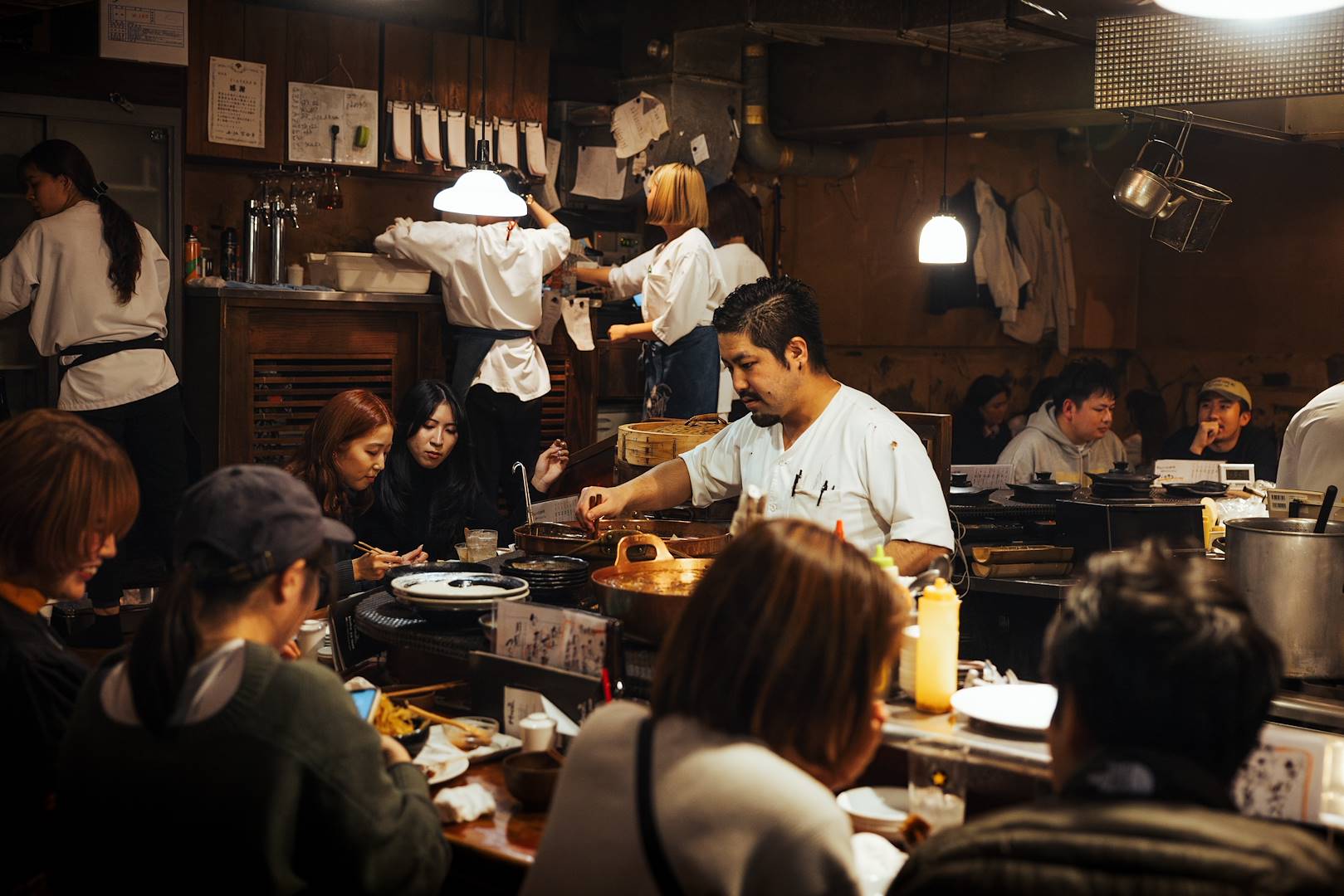 Soirée dans un izakaya traditionnel - Tokyo - Japon