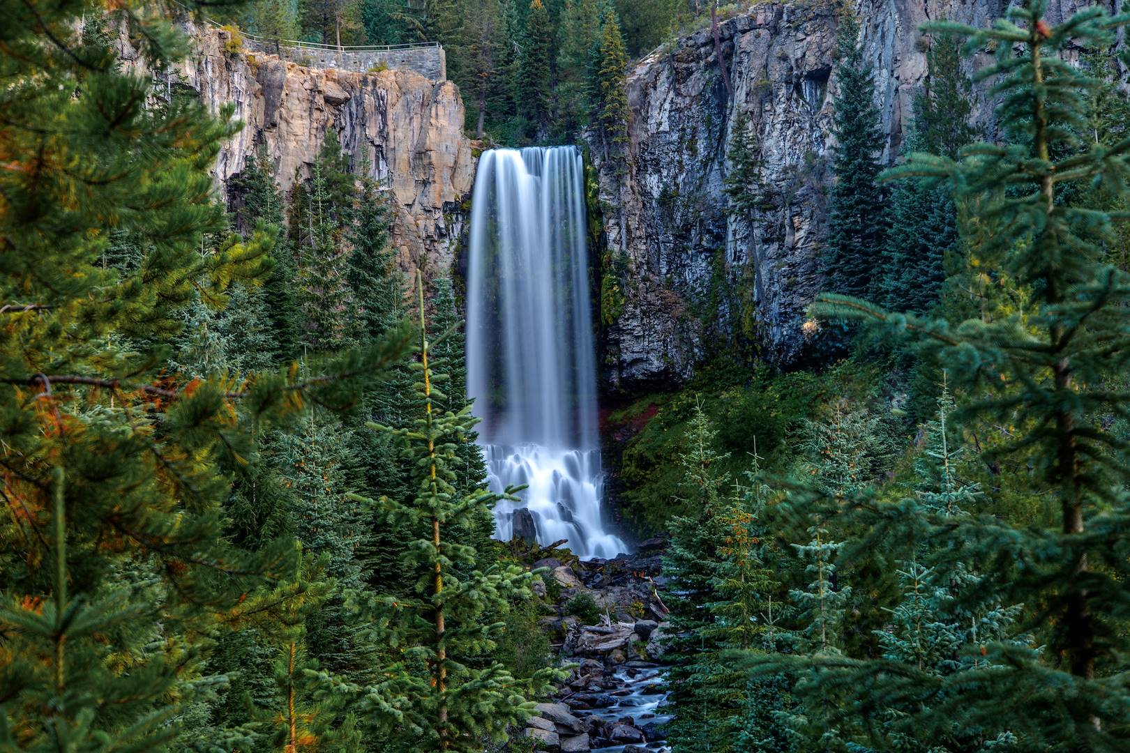 Tumalo Falls dans la forêt Deschutes - Oregon - Etats-Unis