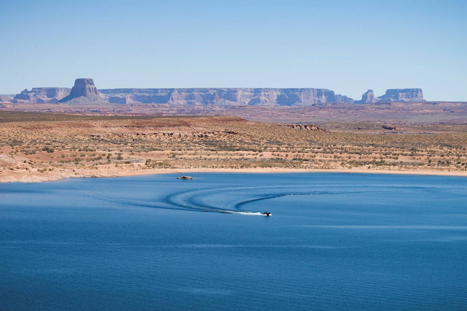 Le Lac Powell, lac artificiel sur le fleuve Colorado - Arizona - Etats-Unis