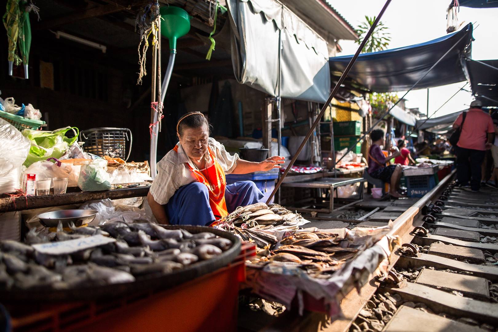 Dans les rues de Bangkok : le marché "flip flop" - Bangkok - Thaïlande