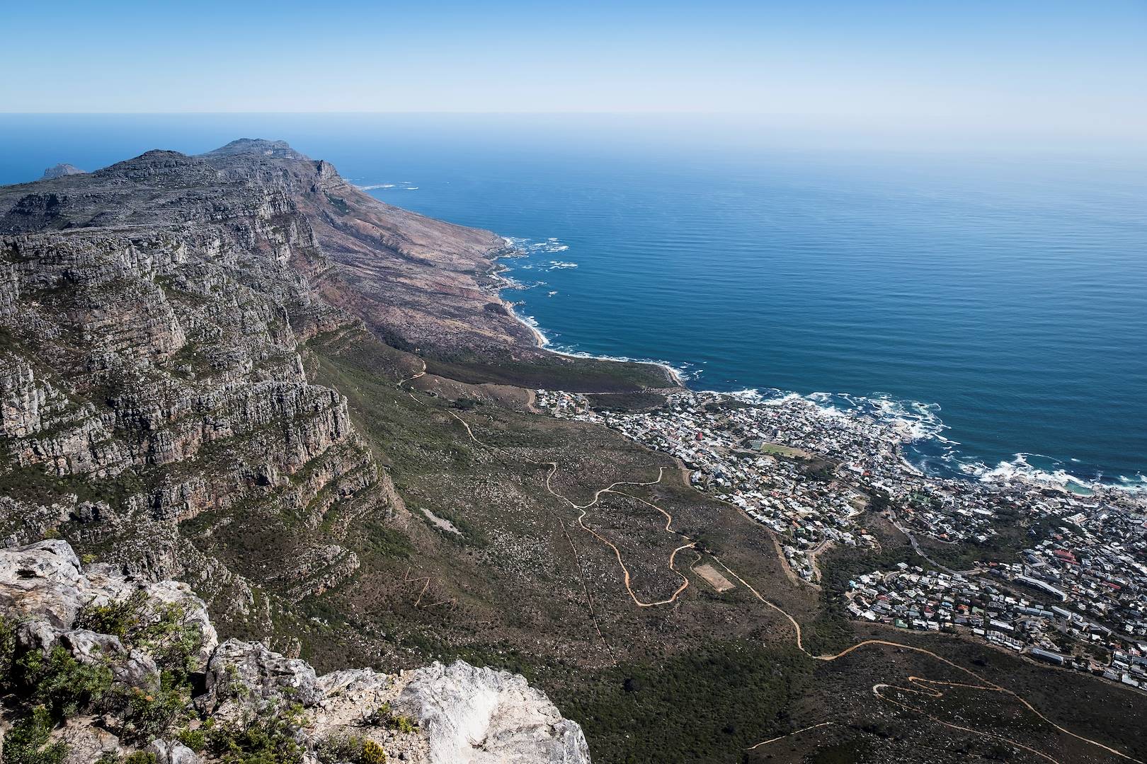 Panorama sur la ville et la baie depuis la Montagne de la Table - Le Cap - Afrique du Sud