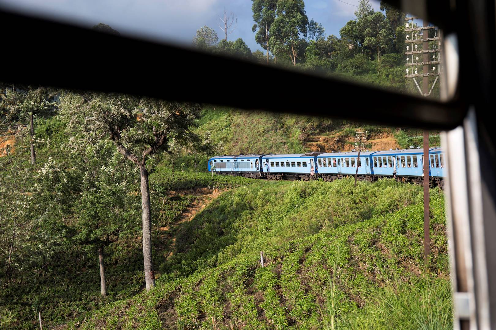 Voyage en train : liaison d'Ella à Kandy à travers les plantations de thé - Sri Lanka