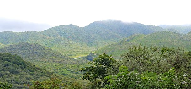 Monts Aravalli