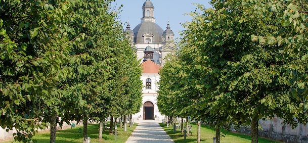 Cloître de Pazaislis