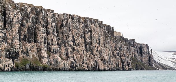 Falaise d'Alkefjellet
