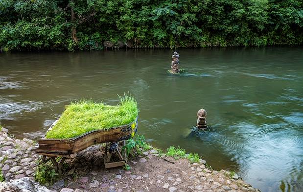Installations artistiques dans le quartier Uzupis - Vilnius - Lituanie