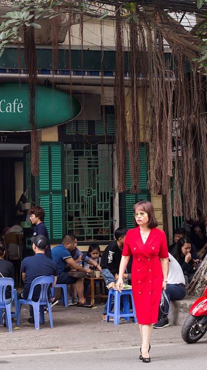 Terrasse de café dans le Quartier Français - Hanoï - Vietnam