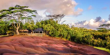 Terres de Couleurs de Chamarel - Région sud ouest de l'île - Ile Maurice
