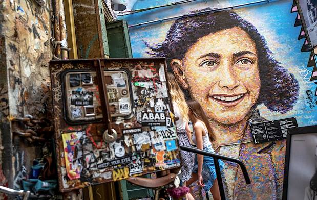 Découverte de Haus Schwarzenberg, lieu alternatif à Berlin - Allemagne