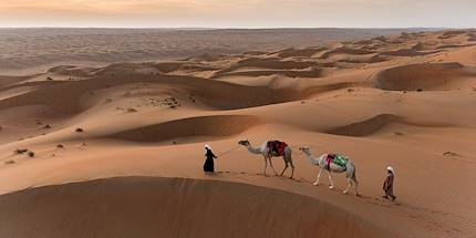 Bédouins dans le désert Wahiba Sands - Oman
