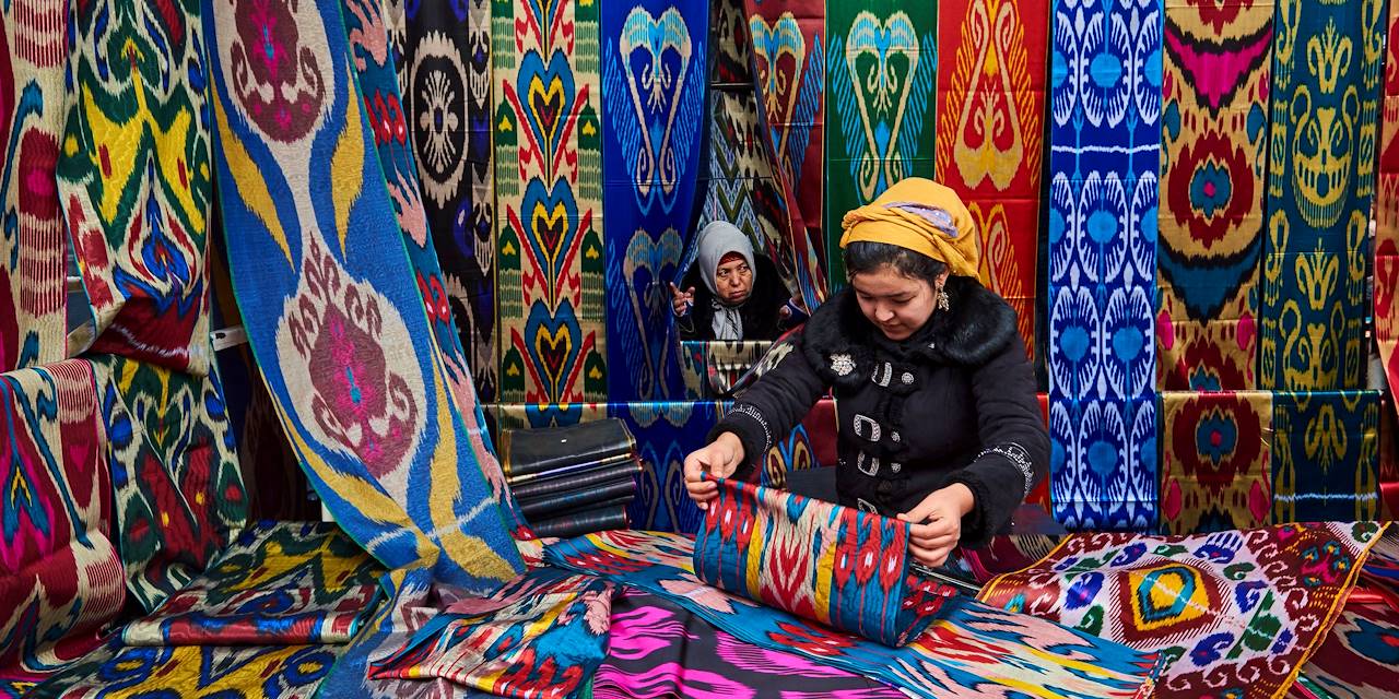 Marché de la soie de Marguilan - Ferghana - Ouzbékistan