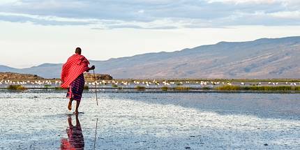 Massaï au lac Natron - Vallée du Rift - Tanzanie